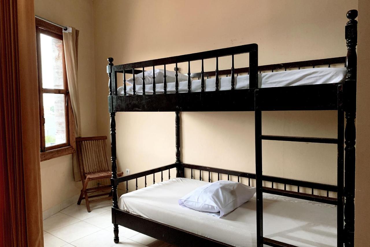 Omah Pelem Syariah Hostel Semarang Luaran gambar